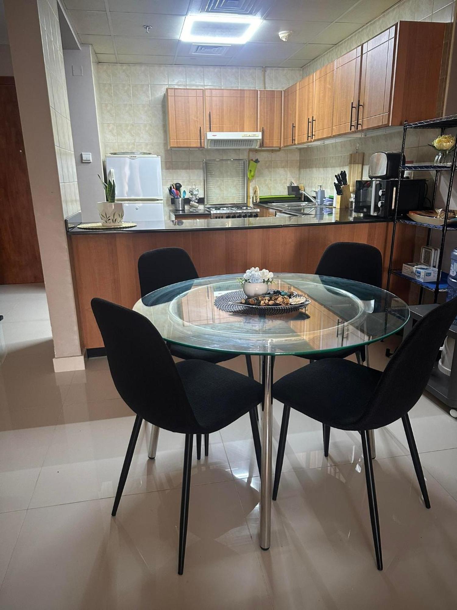 Huge Entire Apartment For Couples ,Families & Groups -Up To 5 Guests- With Free Pool, Steam & Sauna ,Jvc,Dubaj Zewnętrze zdjęcie